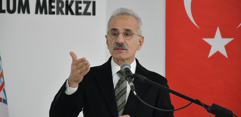 Bakan Uraloğlu’ndan Kalkınma Yolu Projesi’yle ilgili açıklama