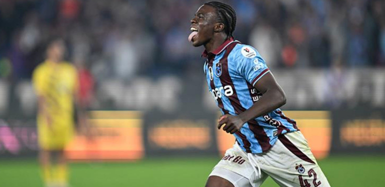 Trabzonspor’dan Aslan’a Oulai cevabı: ‘Kendinizi paralamayın’