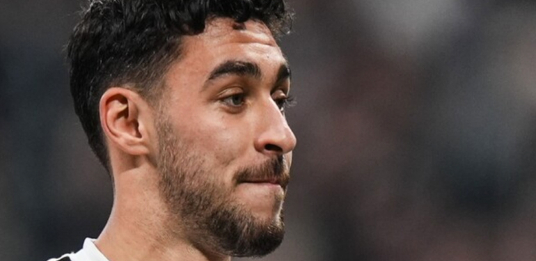 Beşiktaşlı futbolcu Kartal Kayra Yılmaz ameliyat edildi