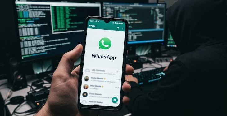 Bu uygulamaya dikkat: WhatsApp hesaplarını ele geçiriyor