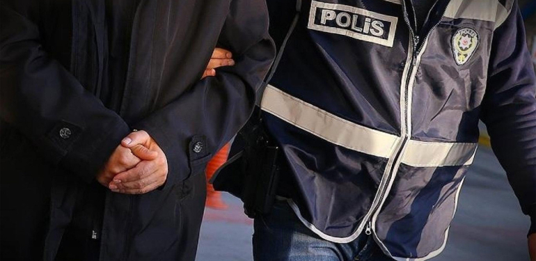 Erzurum’da yasa dışı silahlanmanın önlenmesine yönelik operasyonda 2 zanlı yakalandı