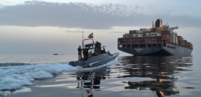 İran: ABD Ordusu ile bağlantılı gemiye el koyduk