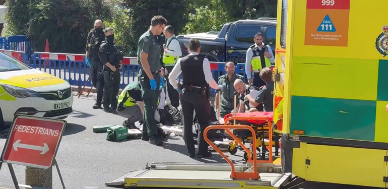 Londra’da bıçaklı saldırı. İki Yahudi ağır yaralandı
