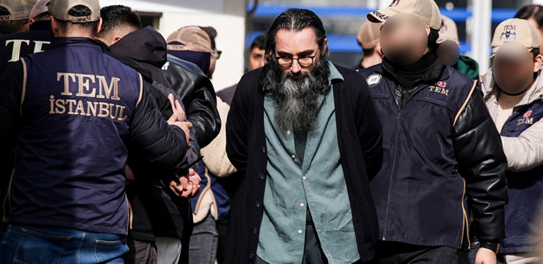 Polis noktasına yönelik terör saldırısı sonrası gözaltına alınmışlardı! 12 şüpheli adliyede