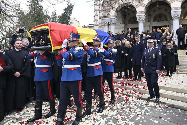 Romanya'da Mircea Lucescu için cenaze töreni düzenlendi - Resim: 0