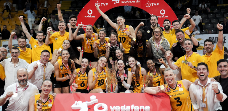 Vodafone Sultanlar Ligi’nde şampiyon VakıfBank