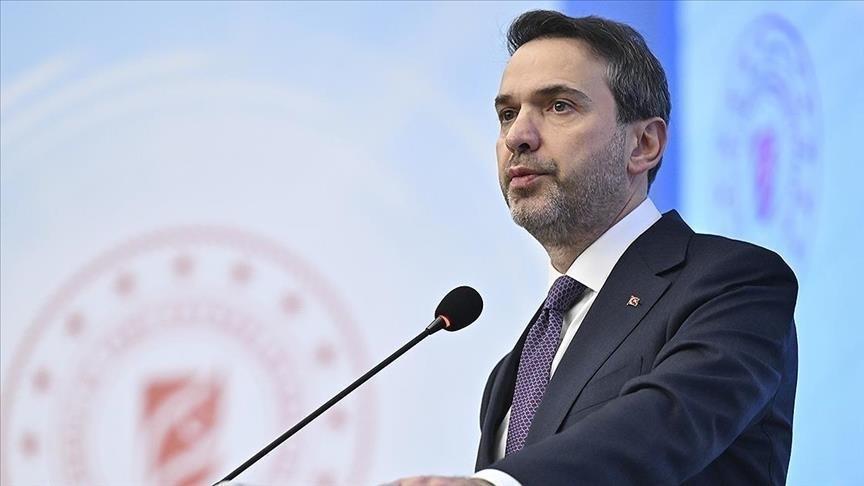 Bakan Bayraktar, SAHA 2026’yı ziyaret etti