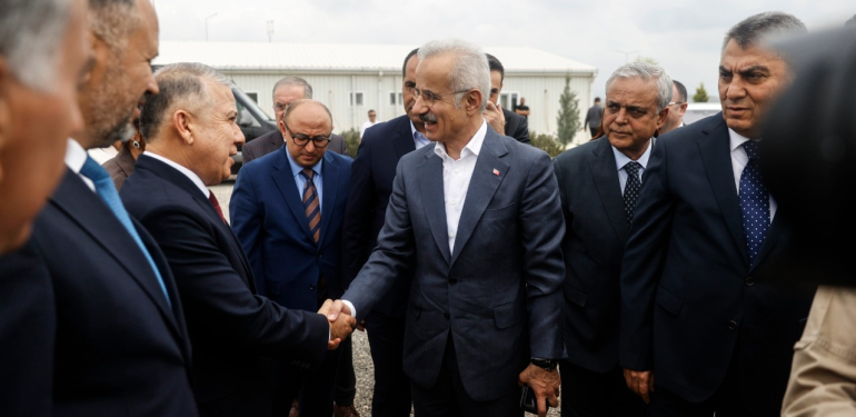 Bakan Uraloğlu ayrıntıları paylaştı. 2 buçuk saatlik yol 18 dakikada bitecek