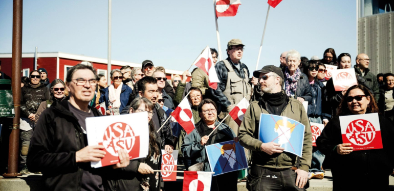 Grönland’da ABD’ye konsolosluk protestosu