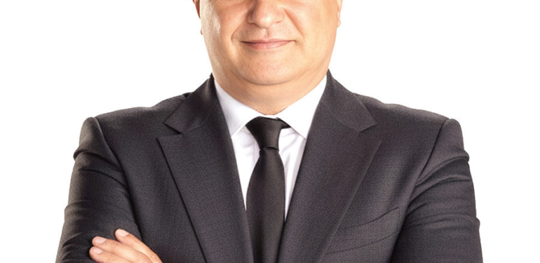 Yaptırmayan kazanamadı